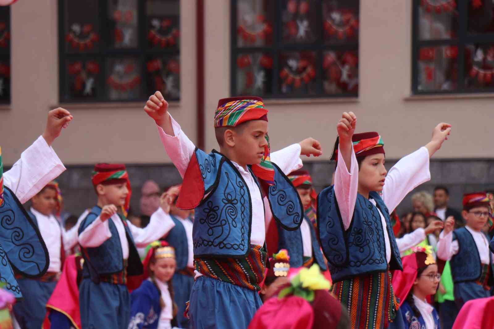 Sakarya’da 23 Nisan coşkusu çeşitli etkinliklerle kutlanıyor