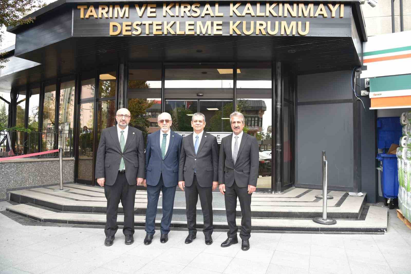 Başkan Dumandağ, "Elazığ için üretmeye, gelişmeye ve ortak akılla çalışmaya devam edeceğiz"