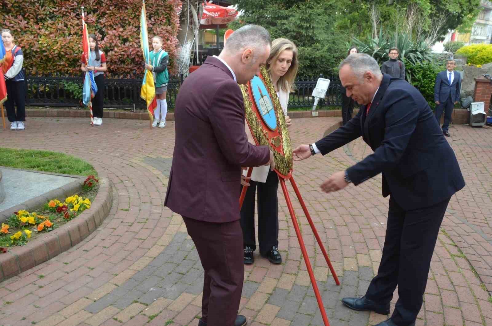 Çaycuma’da 23 Nisan coşkusu stadyumu doldurdu