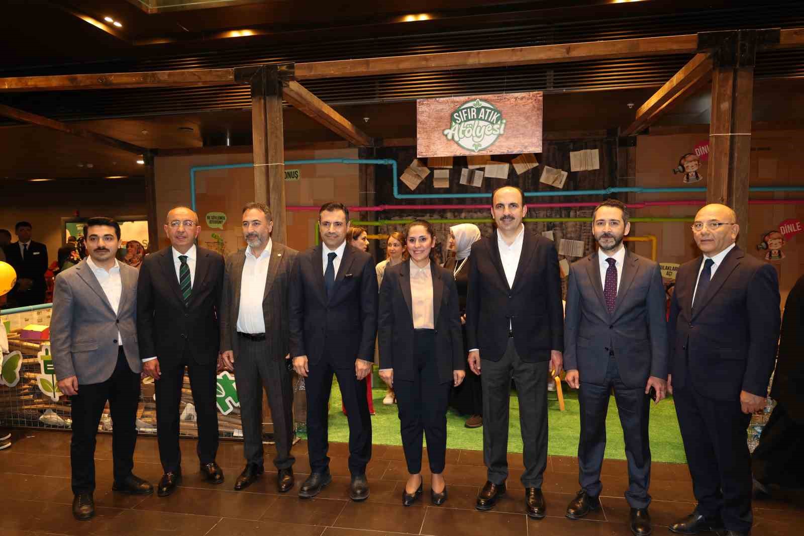 Başkan Altay tüm çocukları ’Konya Çocuk Kitap Günleri’ne davet etti