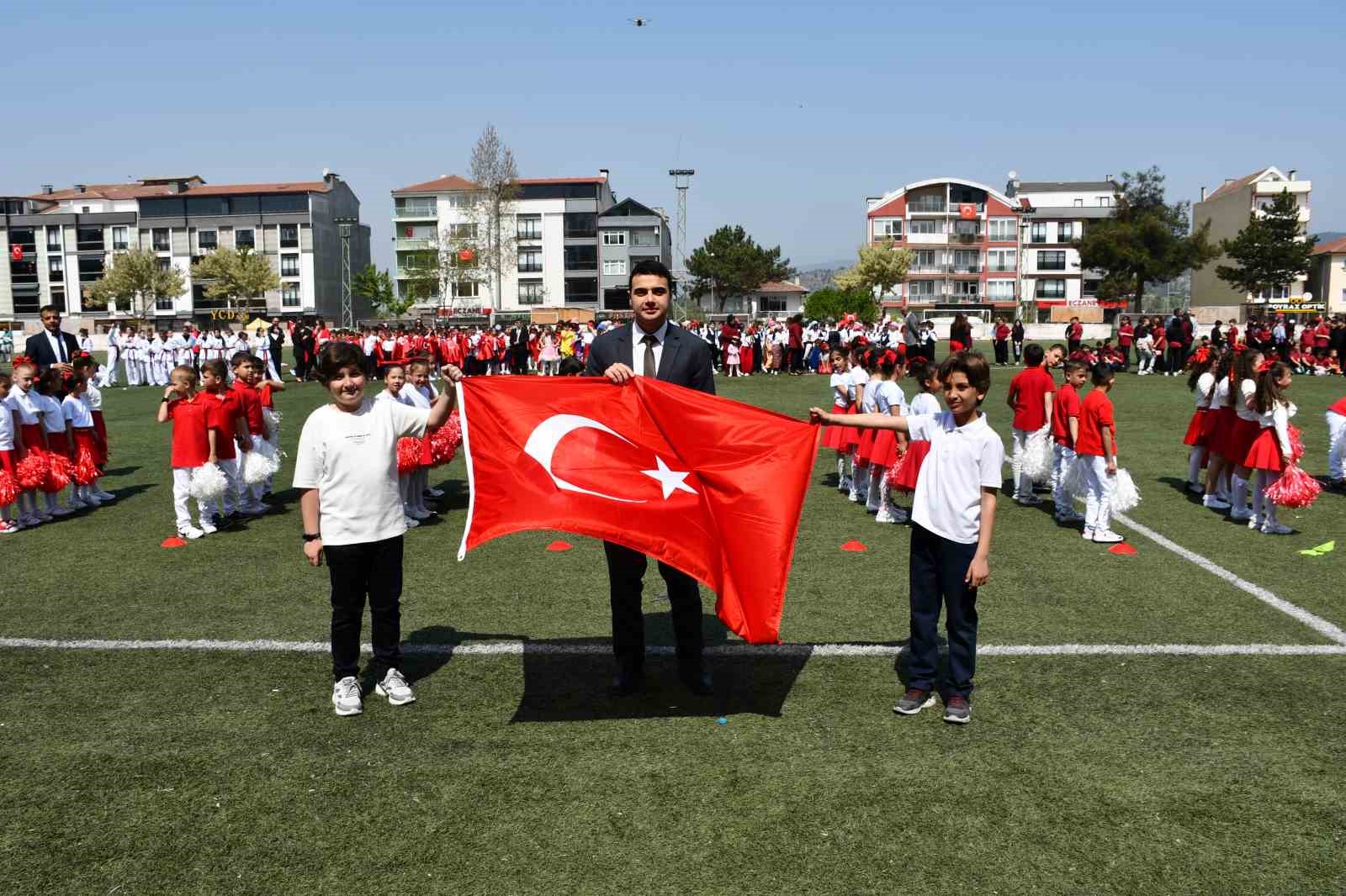 Osmaneli’nde 23 Nisan coşkuyla kutlandı
