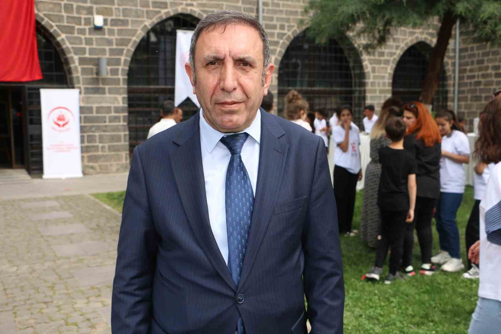 Diyarbakır&rsquo;da el sanatları ve resim sergisi
