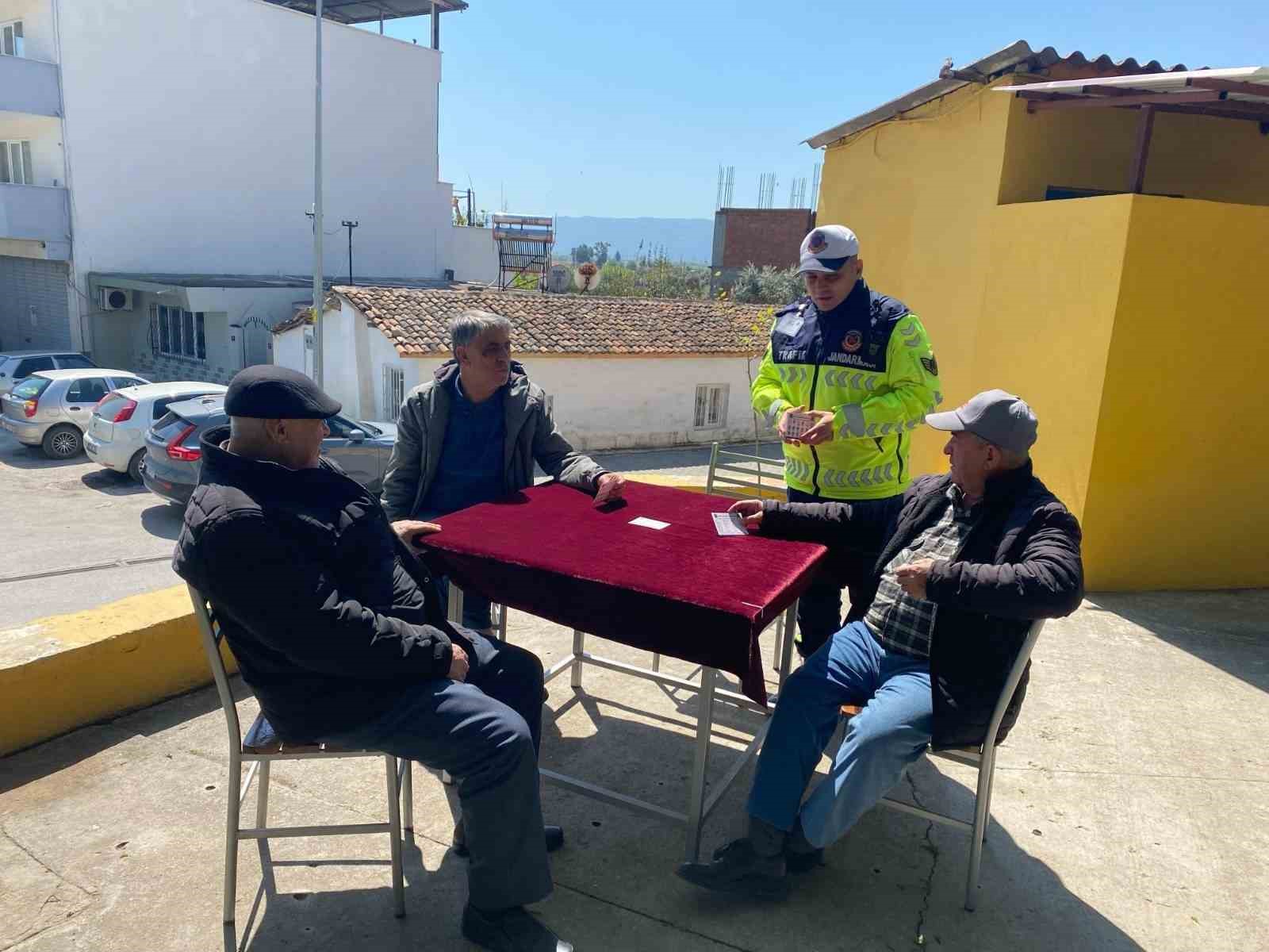 Aydın’da jandarma ekipleri ’kask kullanımına’ dikkat çekti