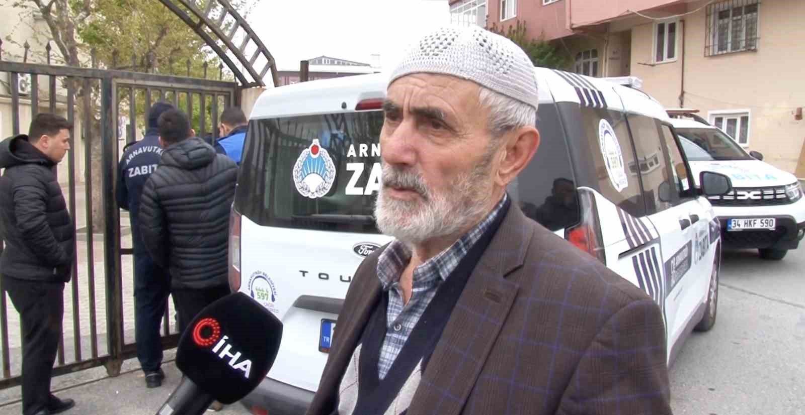 Arnavutköy’de depremde hasar alan cami mühürlendi
