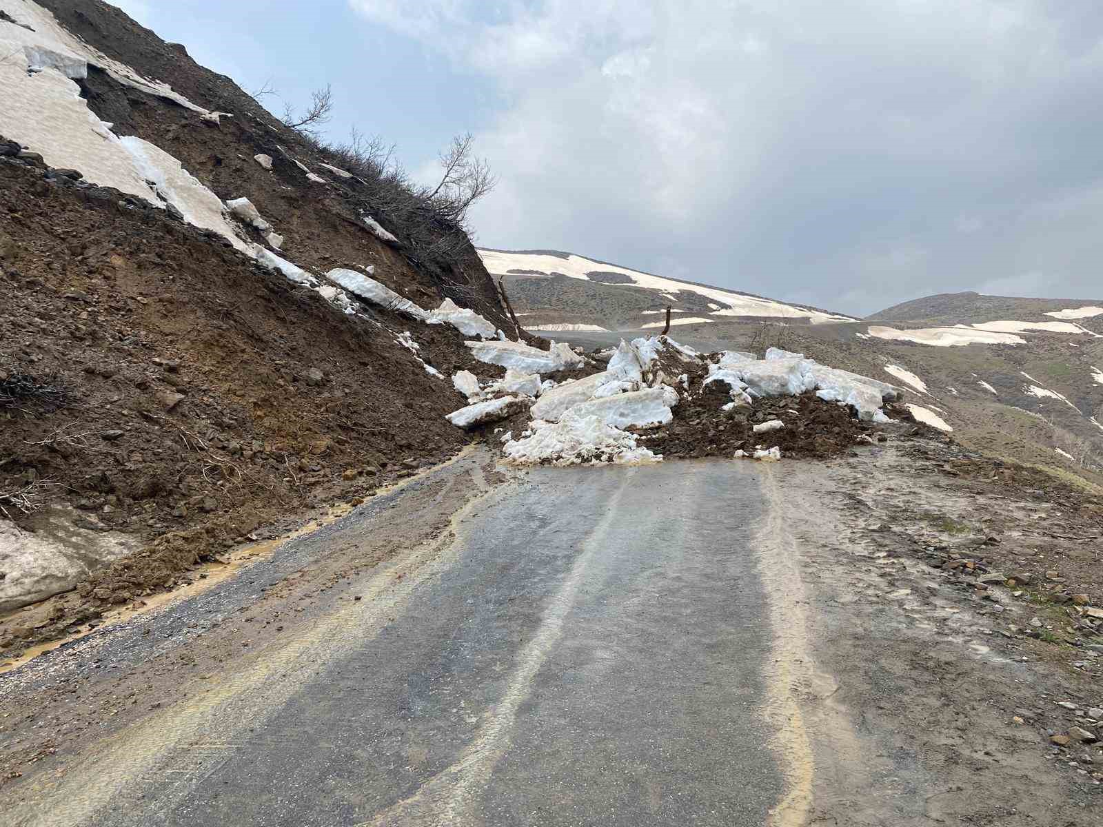 Muş’ta heyelan meydana geldi