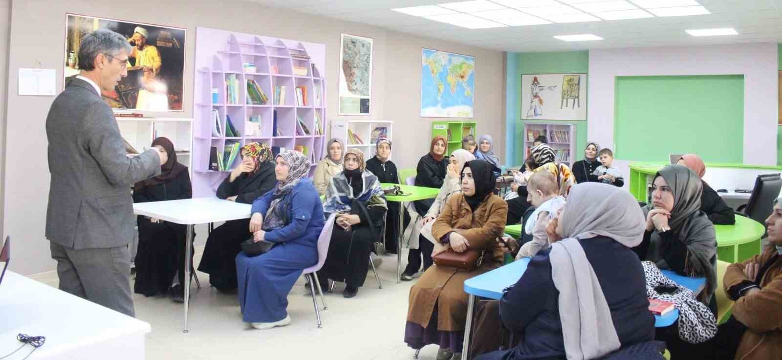 Bayburt’ta ebeveyn okulu etkinlikleri