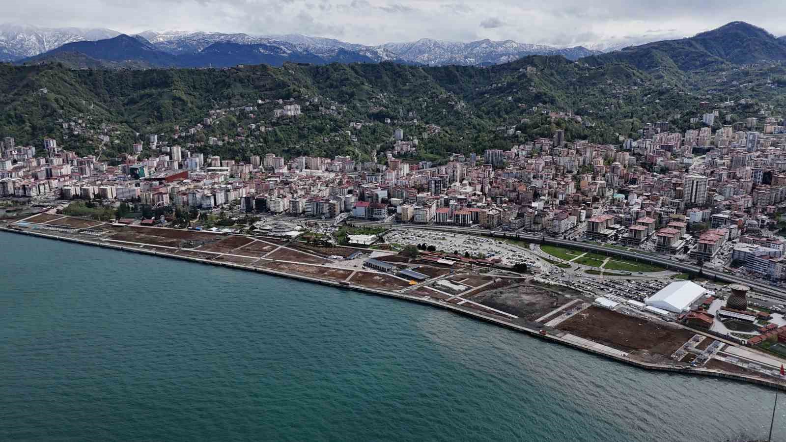Rize’de Millet Bahçesi’nin ilk etabı bu yaz tamamlanıyor