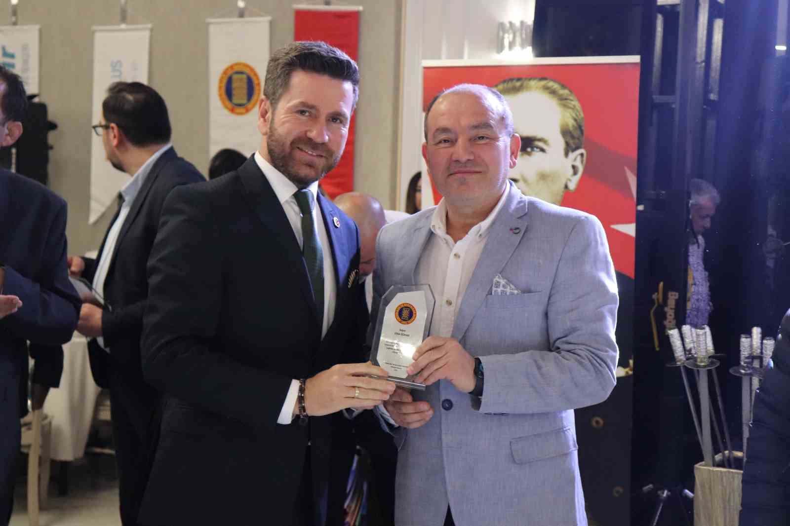 Başkan Tatık dayanışma etkinliğinde Nikferlilere müjdeler verdi