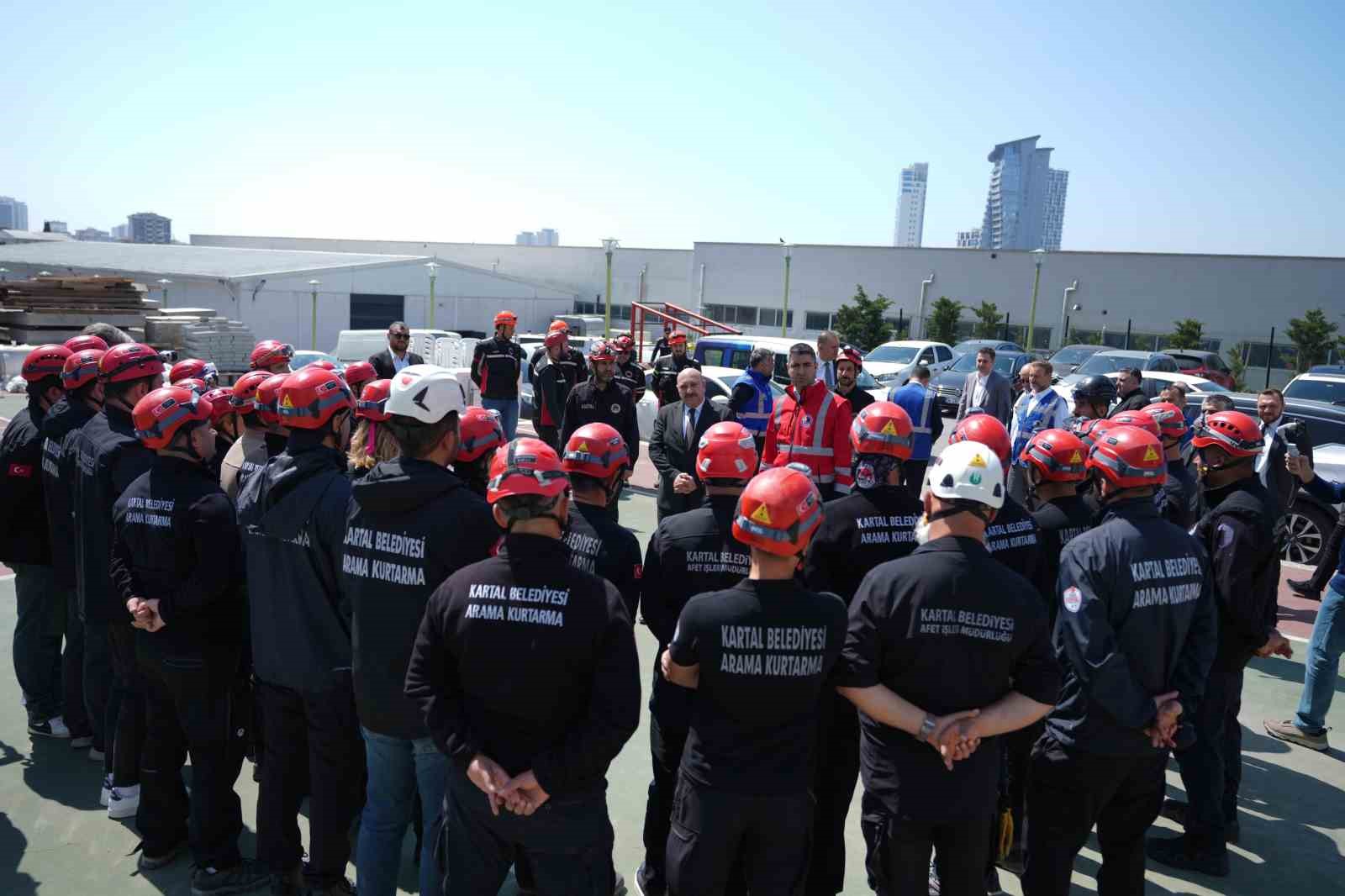 Kartal Belediyesi, İstanbul depremine karşı teyakkuza geçti