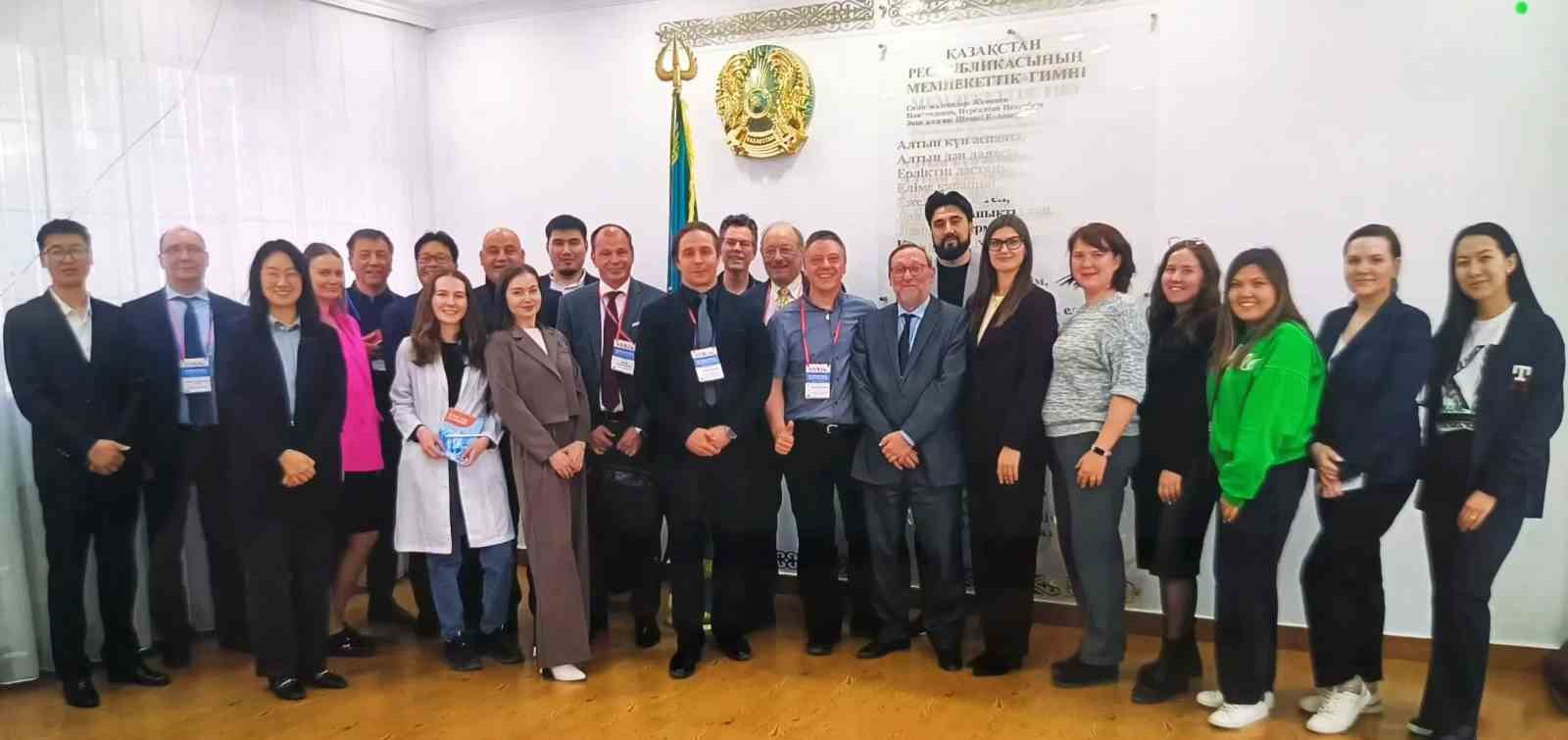 Tianlong, Kazakistan’da biyomedikal forumuna katıldı