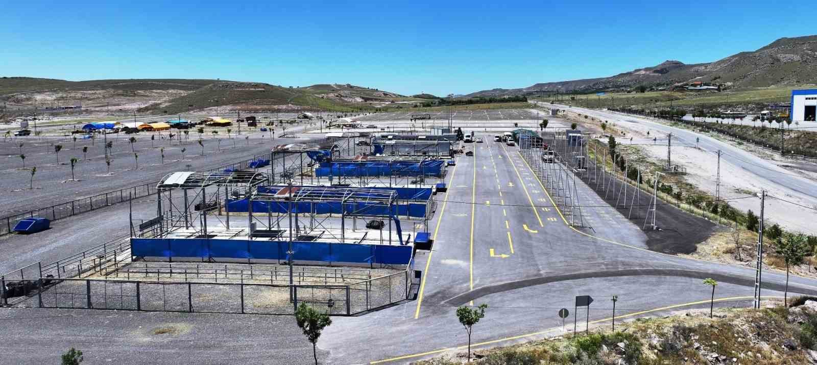 Başkan Çolakbayrakdar: "Kurban hizmetinde de öncü, Türkiye’de sayılı belediyeyiz"