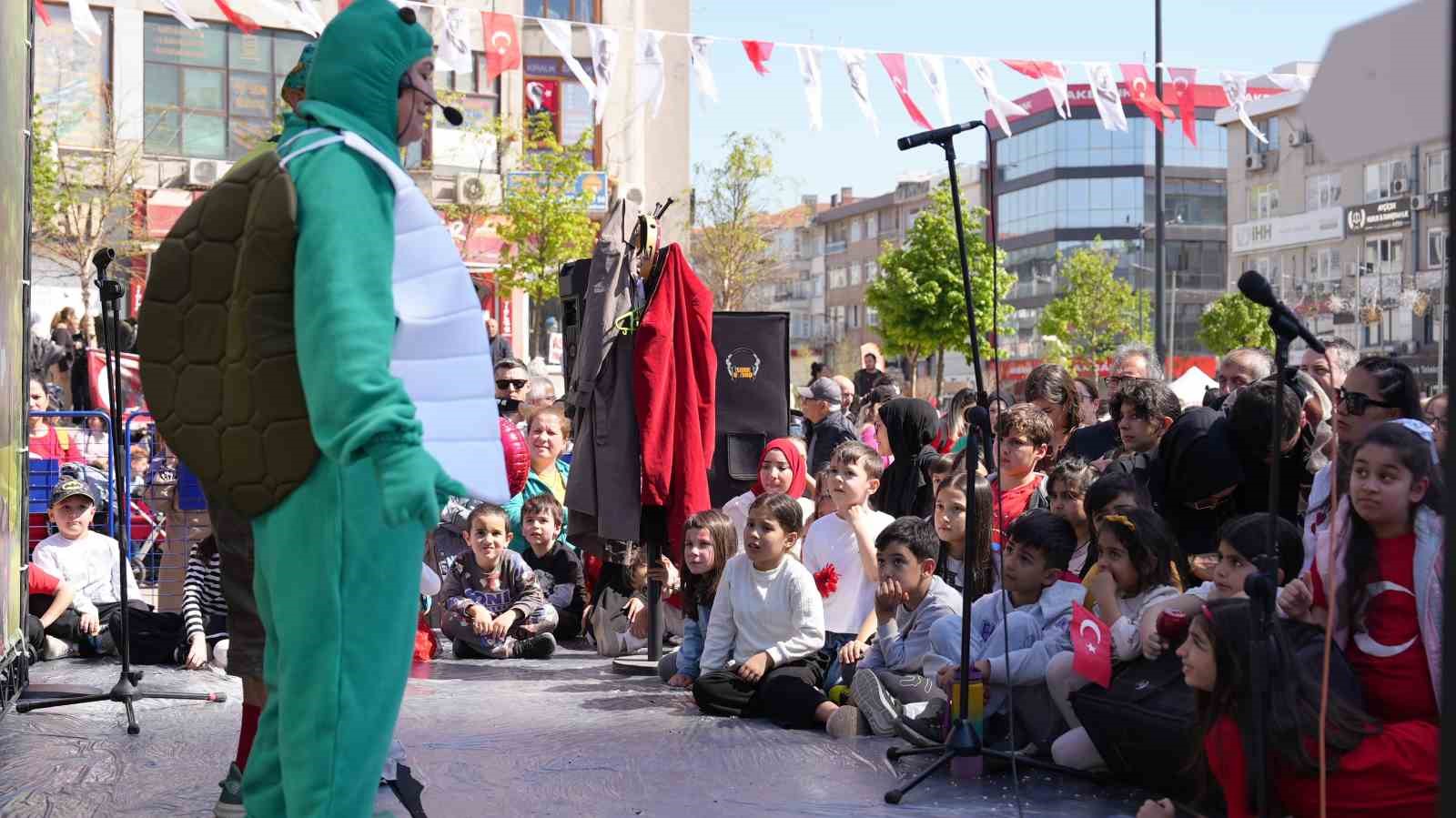 Maltepe&rsquo;de 23 Nisan&rsquo;ın 105&rsquo;inci yılı coşkuyla kutlandı
