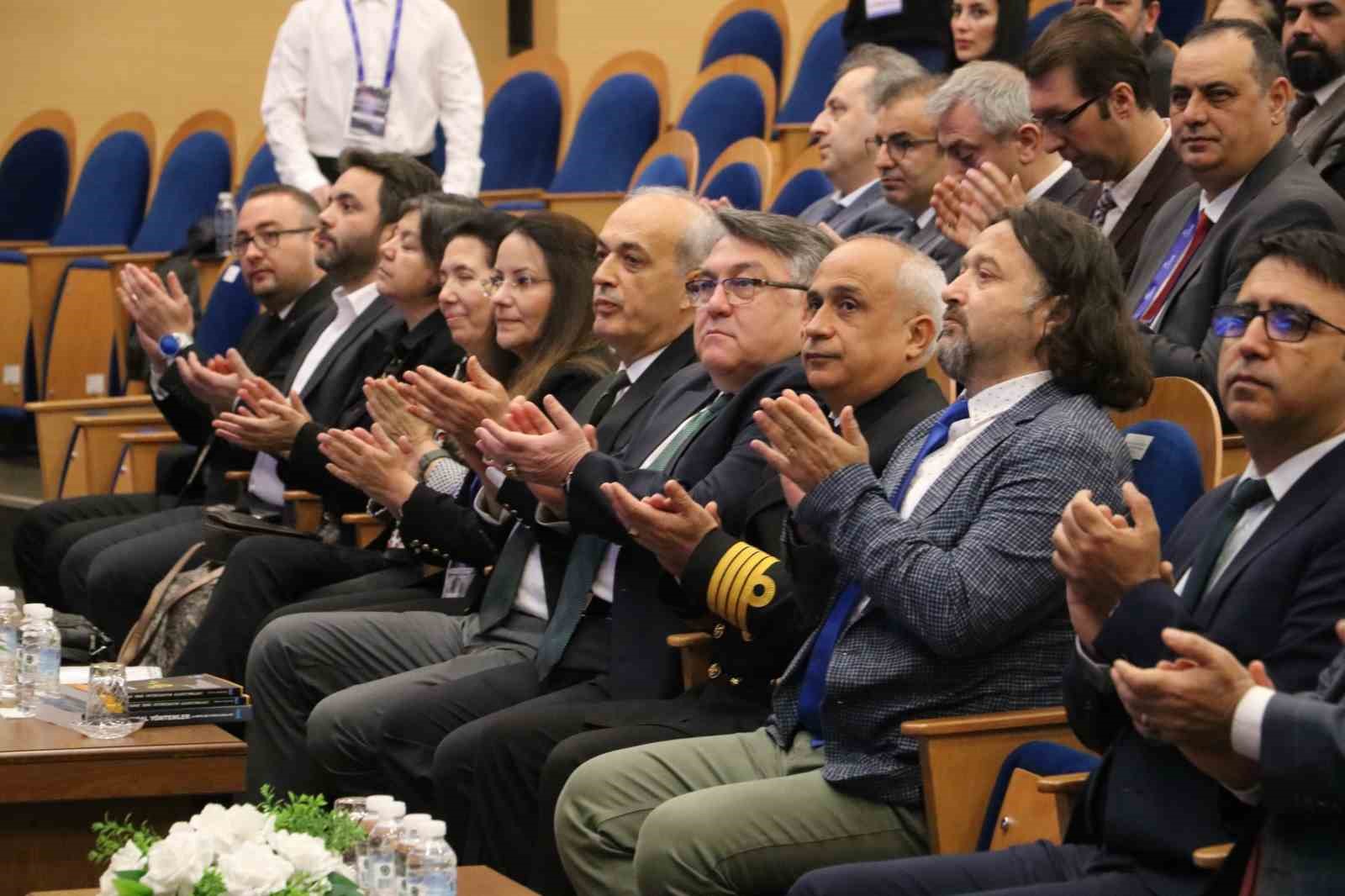 Zonguldak’ta Yapay Zeka ve Veri Bilimi Kongresi başladı
