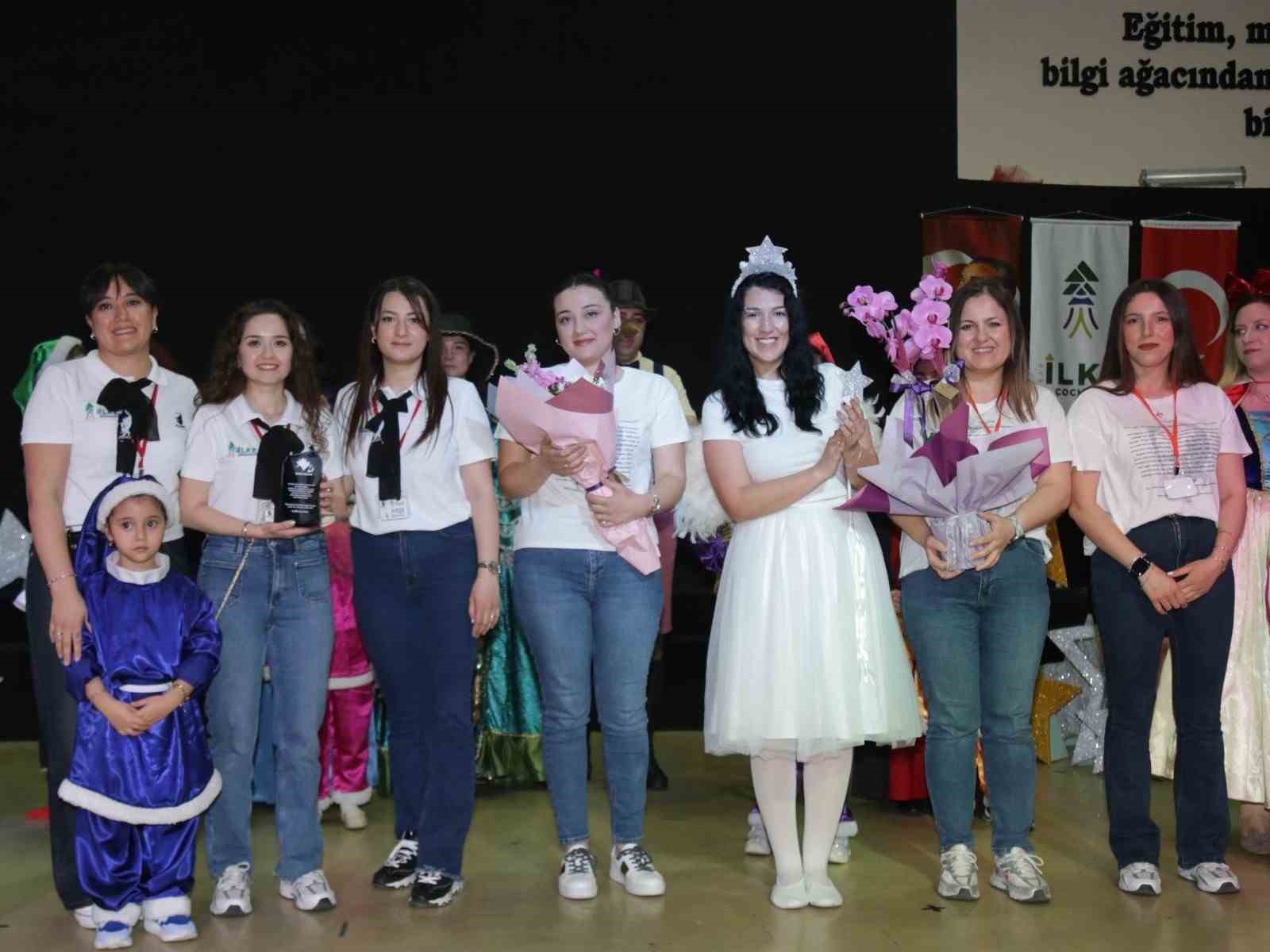 Denizli &Ouml;zel Egekent Hastanesi &ccedil;ocukların 23 Nisan coşkusuna ortak oldu
