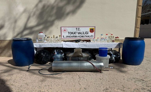 Jandarmadan yasa dışı ticarete amansız takip