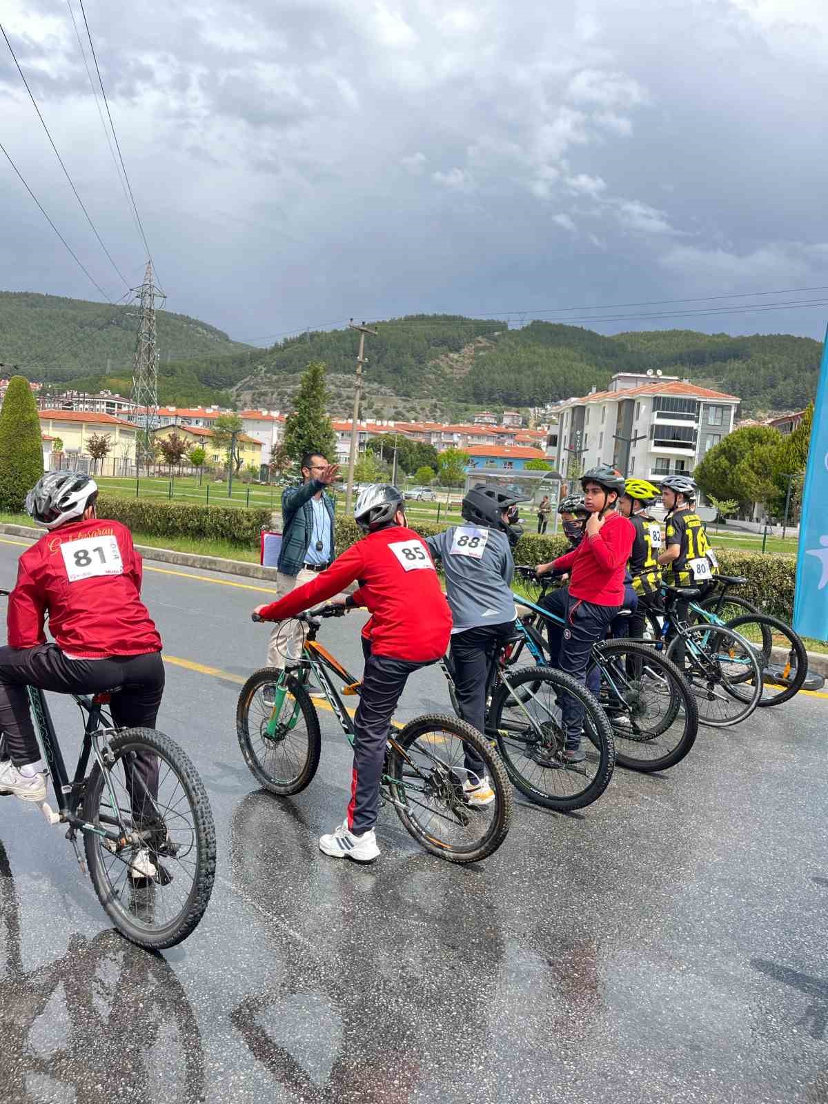 Muğla&rsquo;da 87 sporcunun m&uuml;cadelesi nefes kesti
