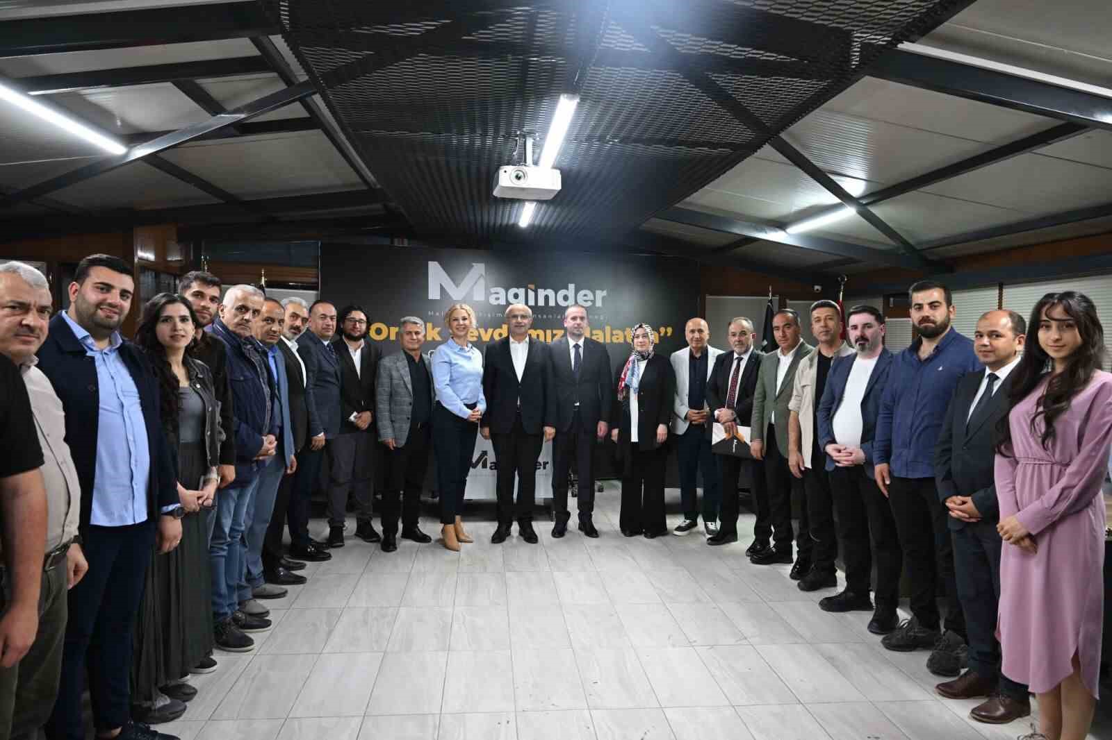 Başkan Sami Er, MAGİNDER Başkanı ve y&ouml;netim kurulu &uuml;yeleri ile bir araya geldi
