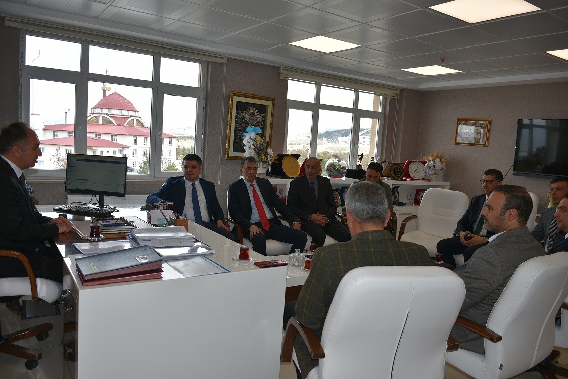 Çakmur’dan yeni ilçe müdürlerine başarı diledi