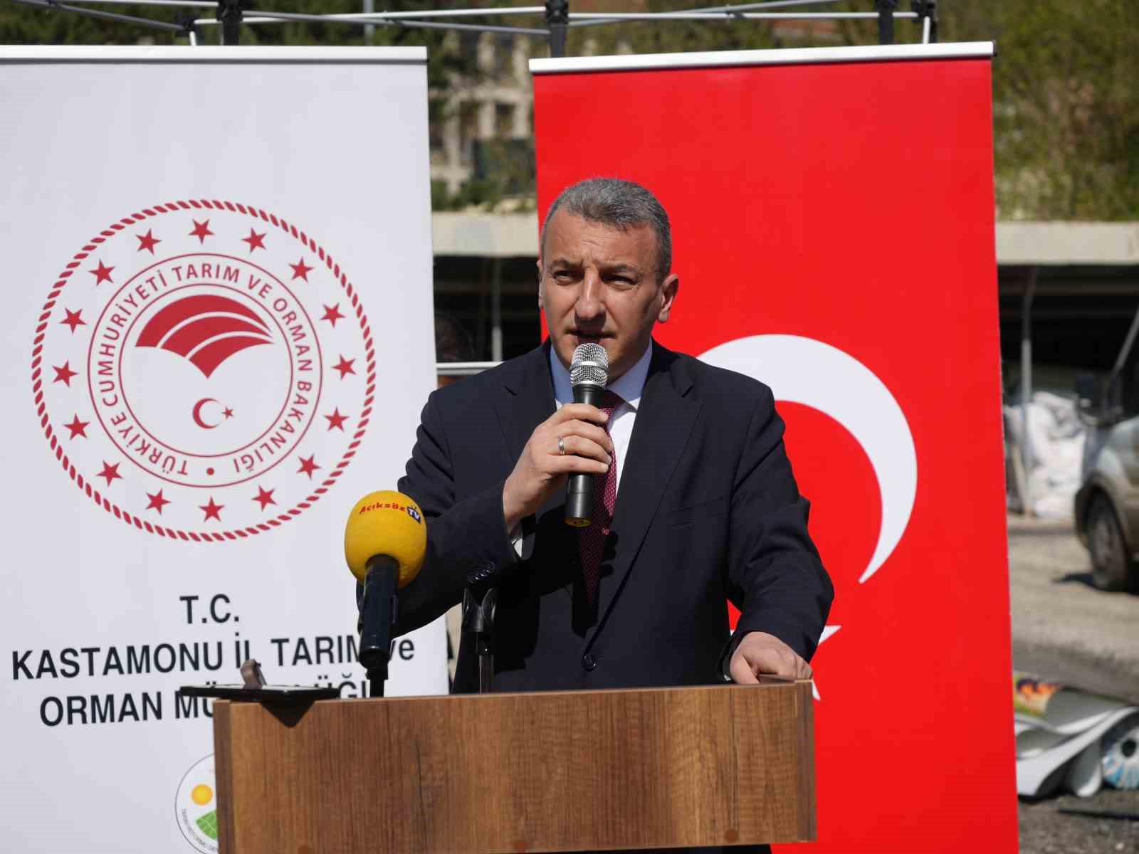 Bitkisel &Uuml;retim Genel M&uuml;d&uuml;r Yardımcısı Emiralioğlu: "Bitkisel &uuml;retim varlığımız 138 milyon tona ulaştı"
