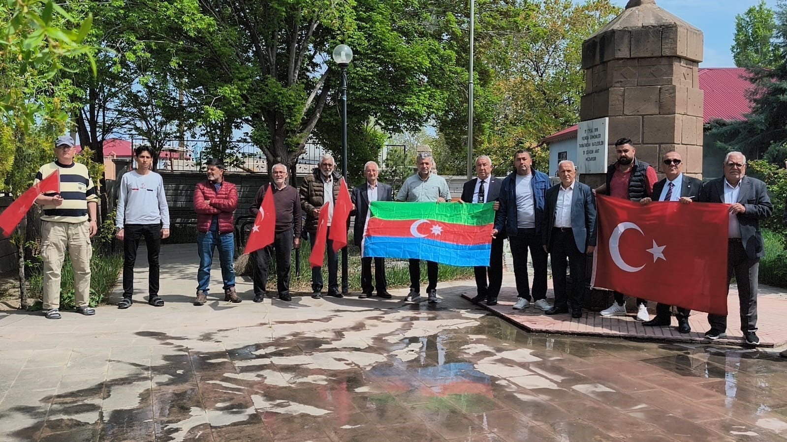 Iğdır’da Ermenilerin katlettiği şehitlerin torunları: "Asıl soykırımı Ermeniler yaptı"