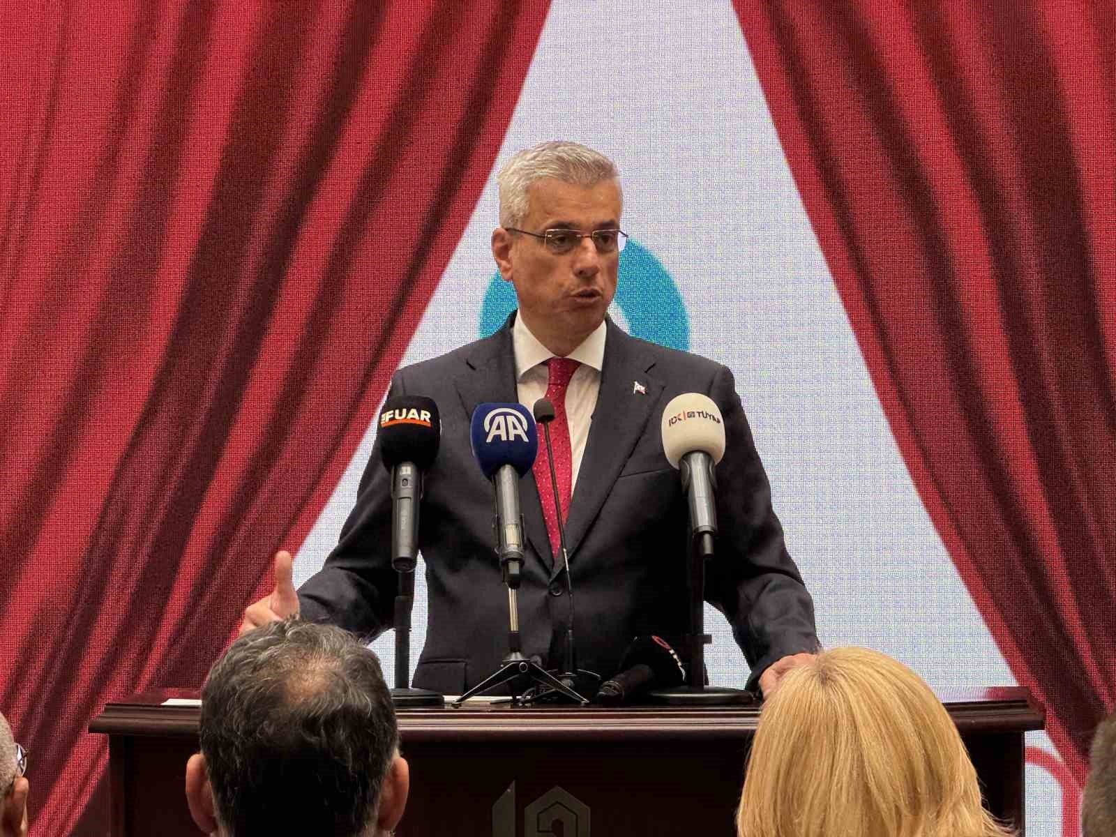 Sağlık Bakanı Memişoğlu, Expomed Eurasia Fuarı açılışına katıldı