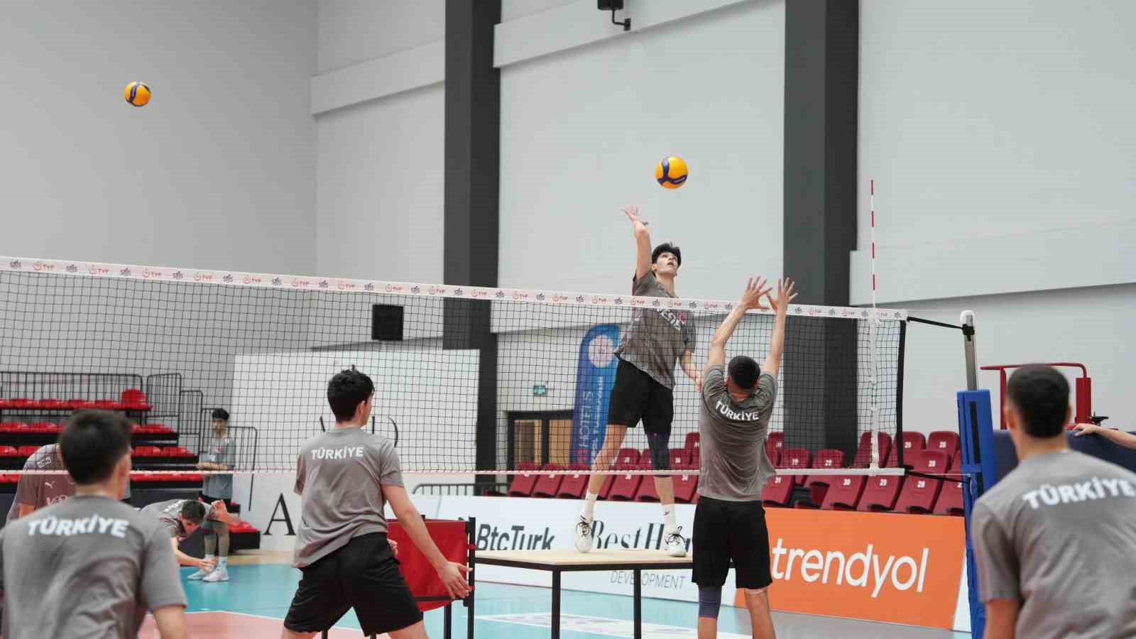 Alanya, U19 Erkek Milli Voleybol Takımı’nı ağırlıyor