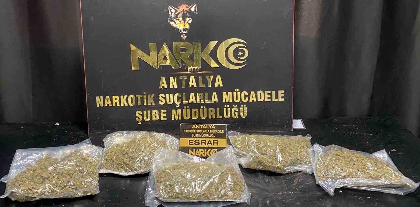 Antalya’da uyuşturucu operasyonlarında 1 haftada 118 şüpheli yakalandı, 12’si tutuklandı