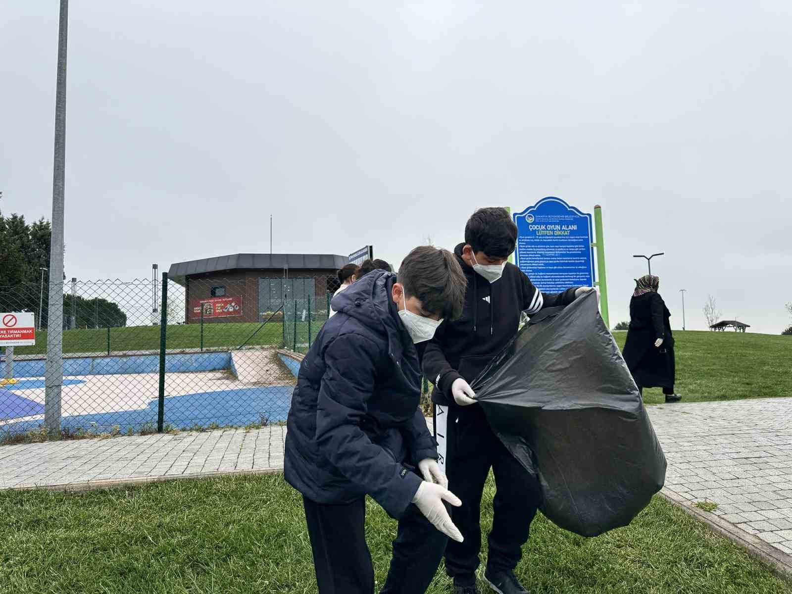 &Ouml;ğrencilere &ccedil;evre bilinci aşılandı
