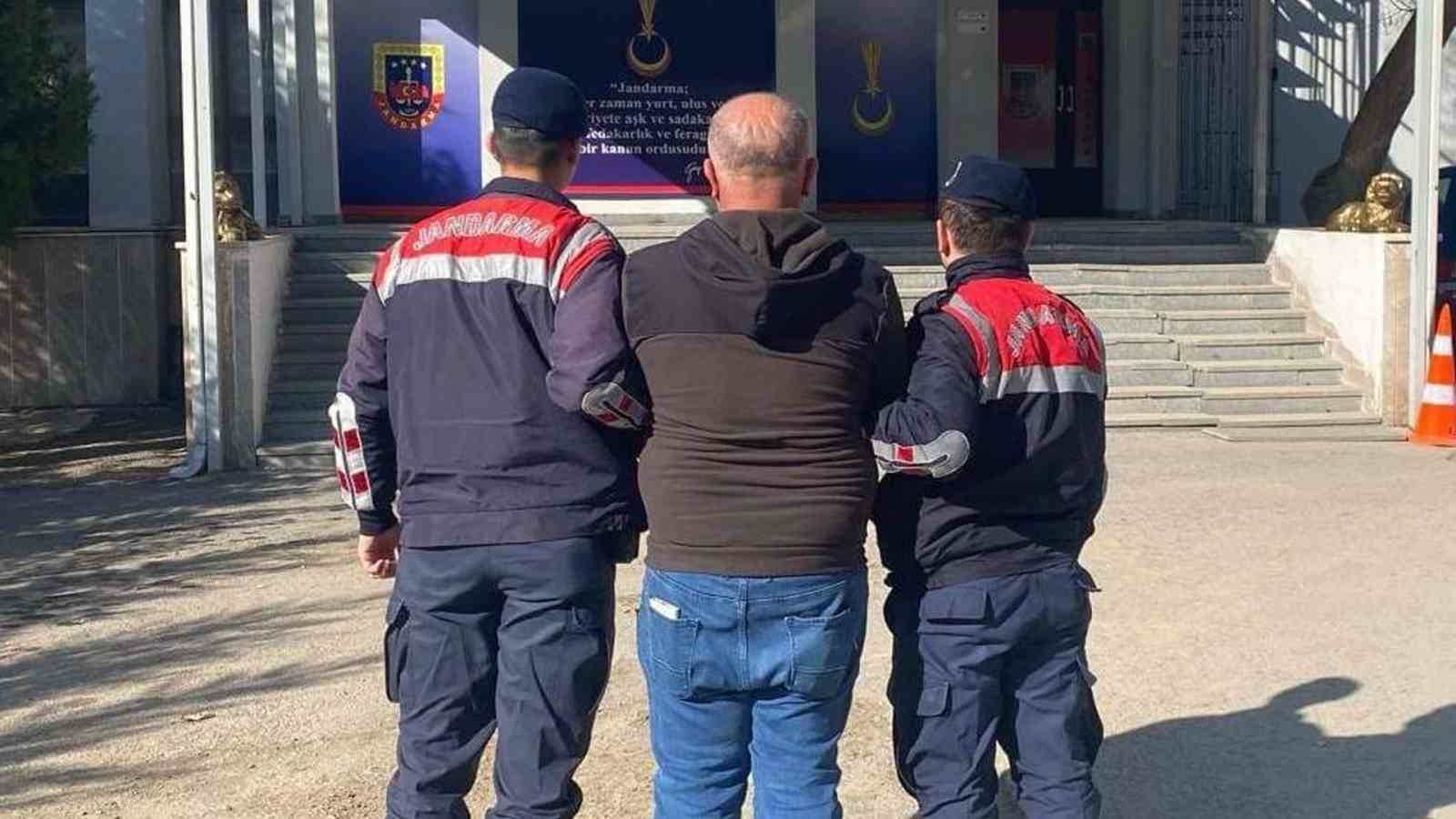 Kırıkkale’de aranan iki hükümlü jandarma tarafından yakalandı