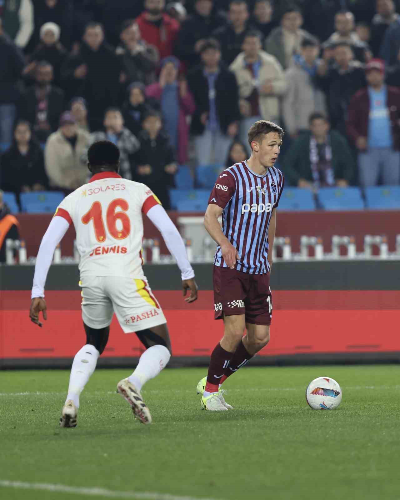 Ziraat Türkiye Kupası: Trabzonspor: 0 - Göztepe: 0 (İlk yarı)