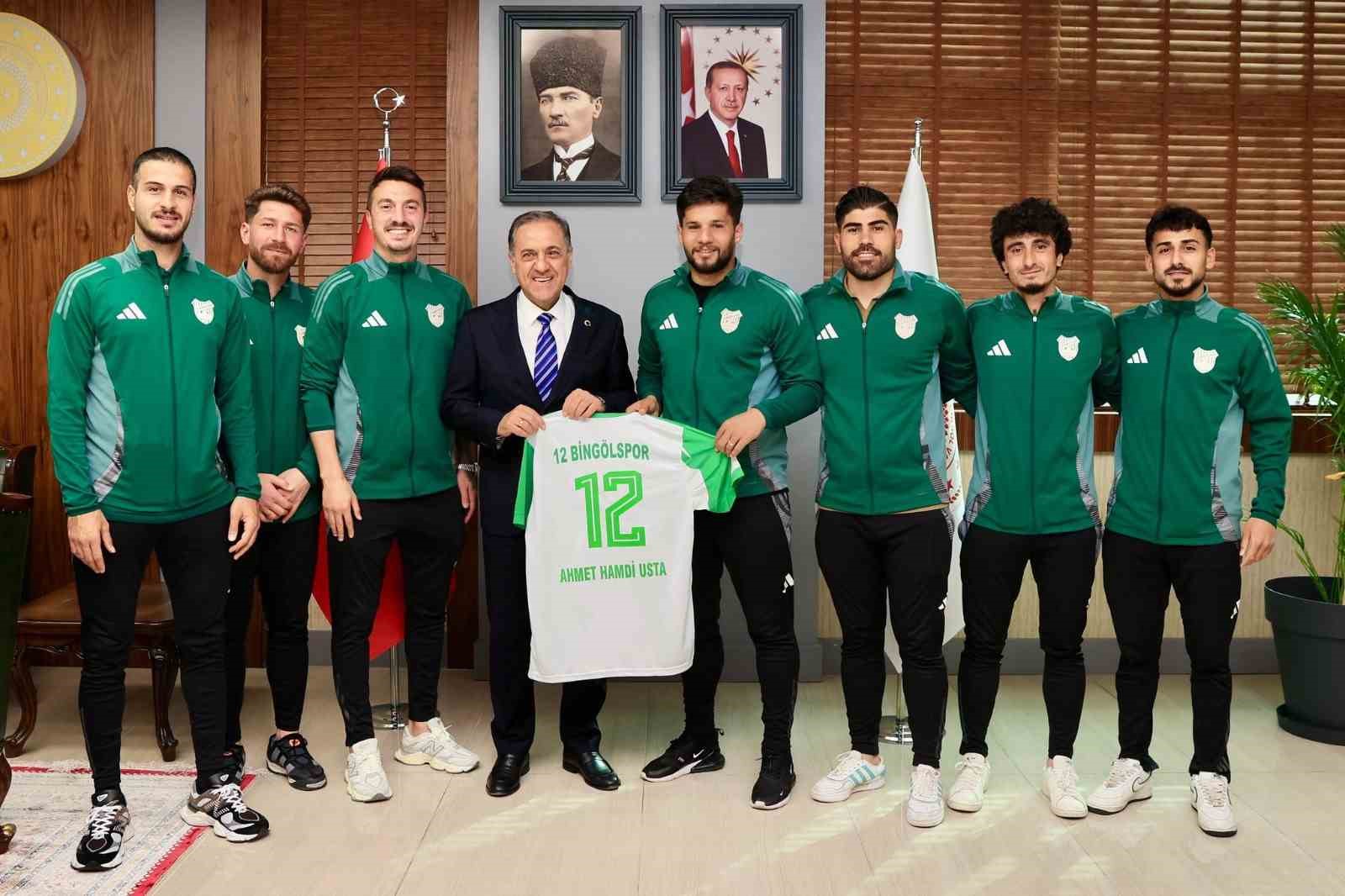 Bingöl Valisi Usta: "Bu takıma ben hep inandım"