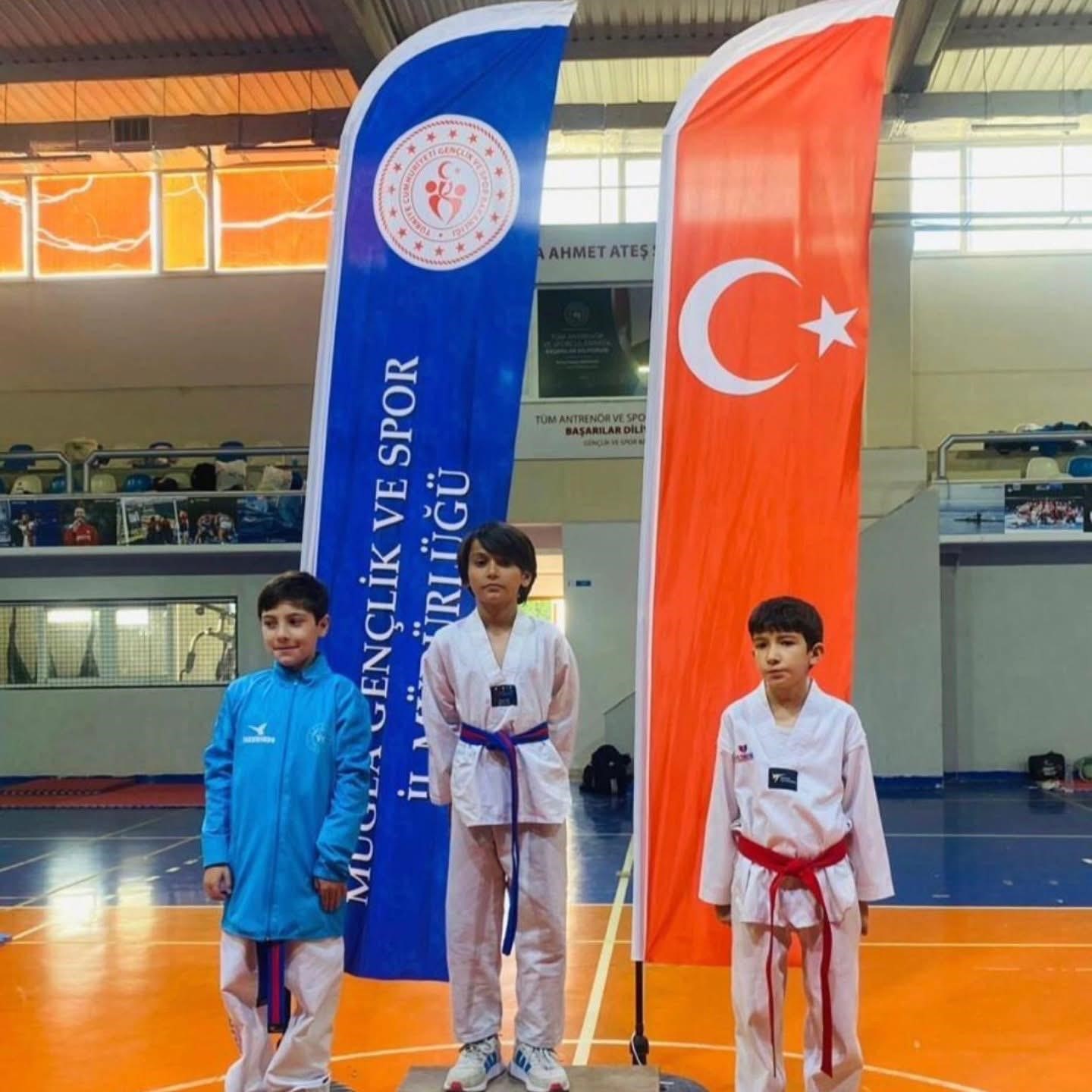 Köyceğizli Okulu, Taekwondo müsabakasında il şampiyonu oldu