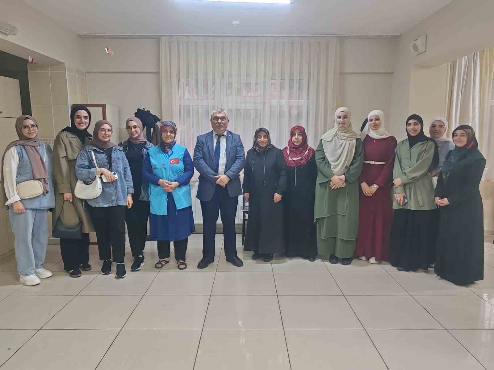 Altunkaya: "Her zaman yanınızda olmaya hazırız"