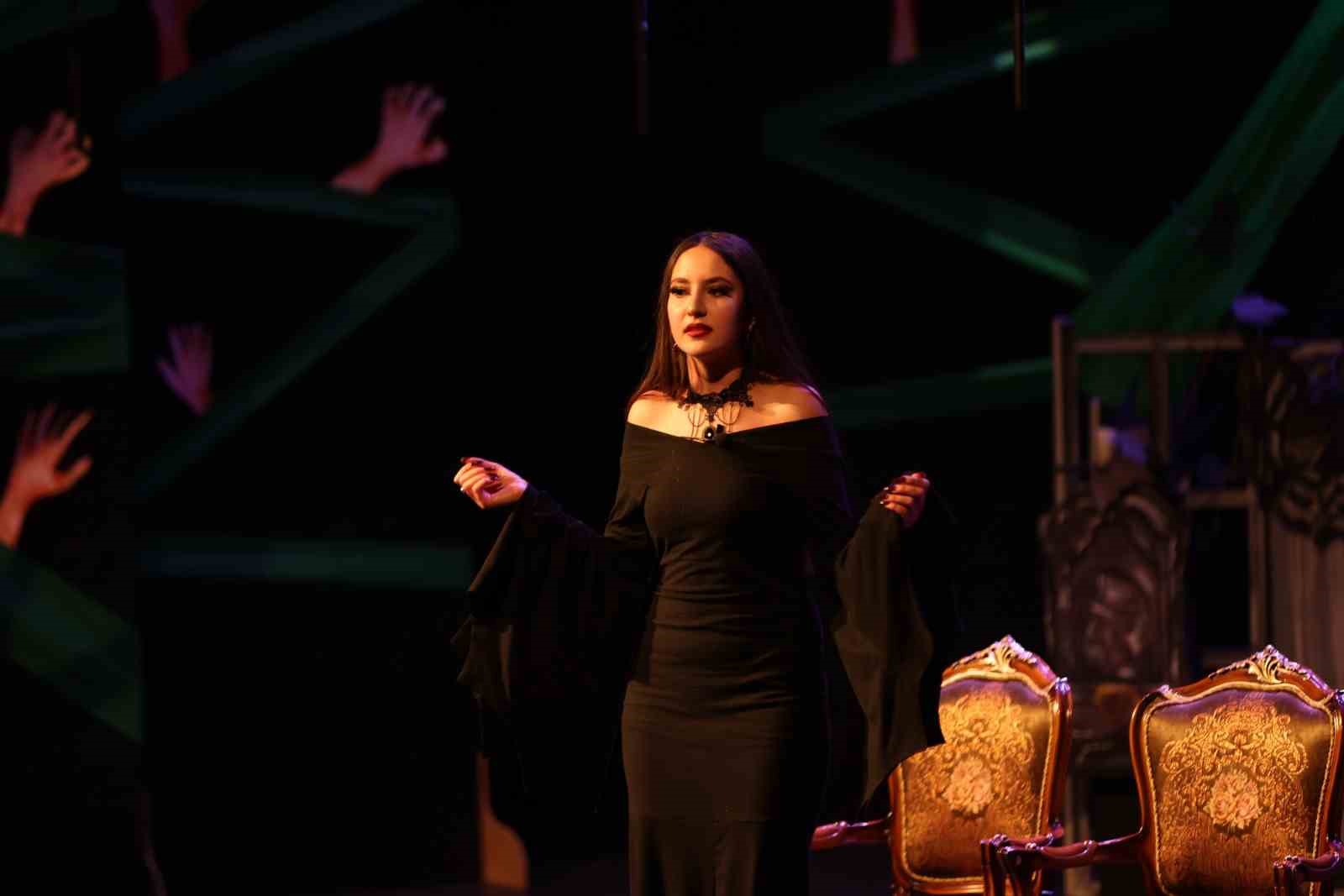 Gaziantep Kolej Vakfı’nda muhteşem müzikal