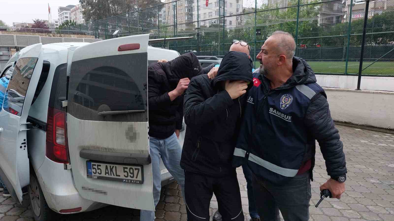 Okulda öğretmeni darp eden 2 kişi adliyeye sevk edildi 