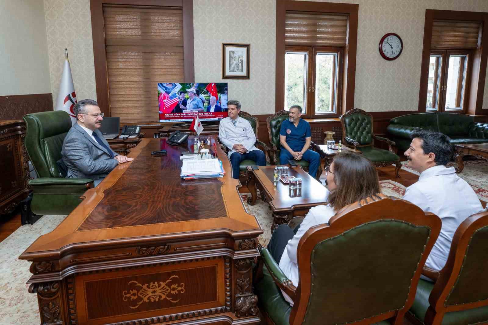 Vali Aksoy, veterinerlik hizmetleri hakkında bilgi aldı