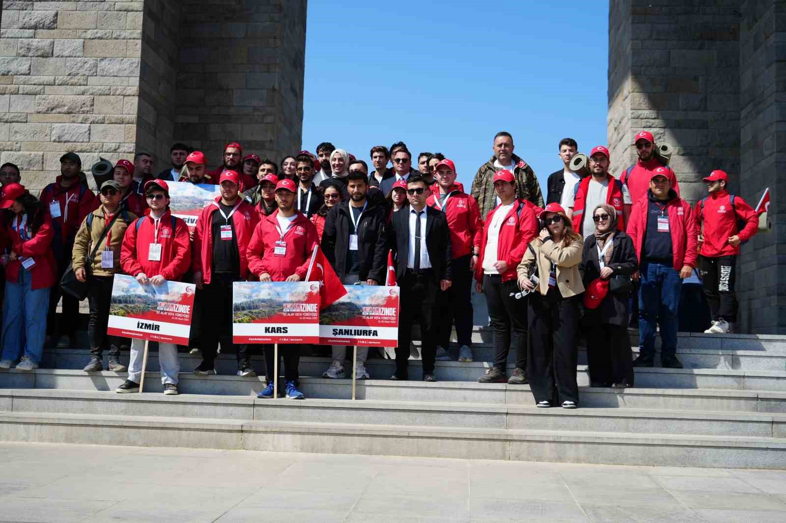 Bakan Yardımcısı Koçoğlu: "Millet olma bilincimizi diri tuttuğumuz müddetçe, bu topraklarda daima şehitlerimizin ruhu yaşayacaktır"