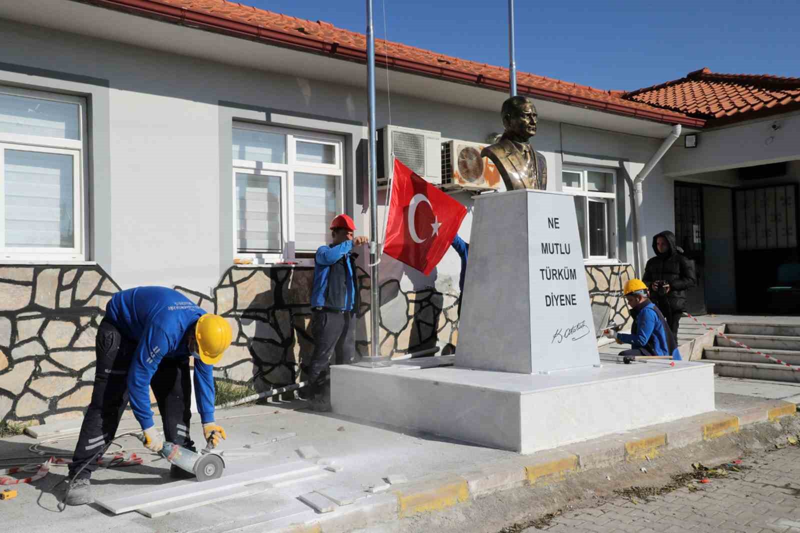 Okullara Muğla Büyükşehir desteği