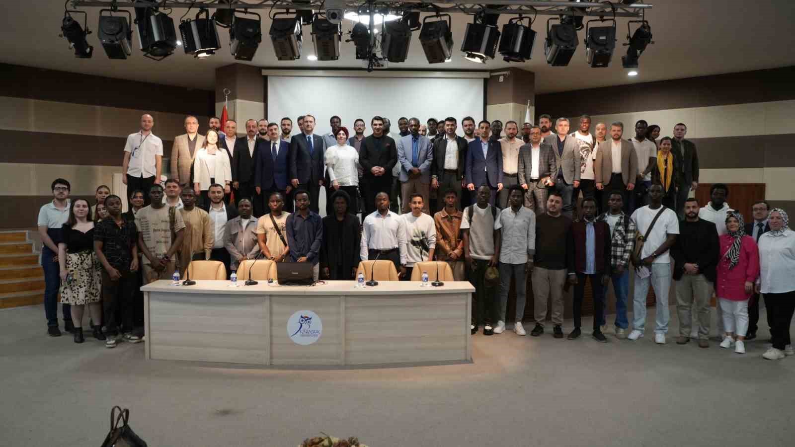 Karabük’te gençler ve firmalar Afrika pazarıyla tanıştı
