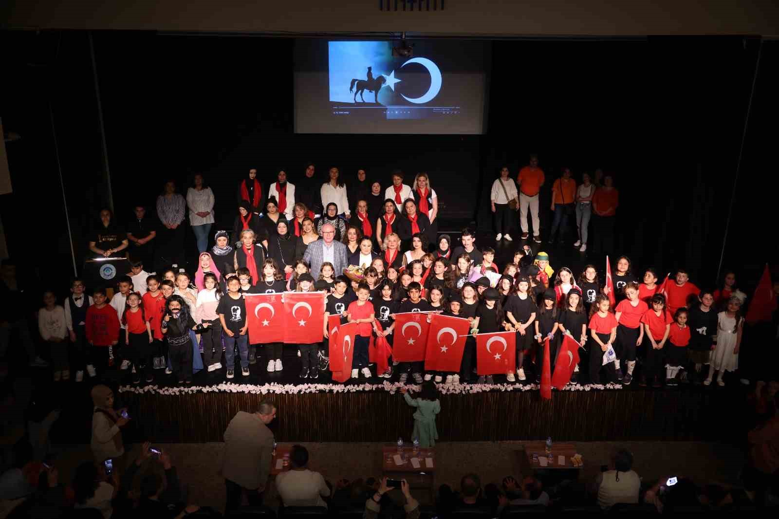 Odunpazarı Belediyesi İngilizce Atölyesi kursiyerleri "İngilizce Gecesi" düzenledi