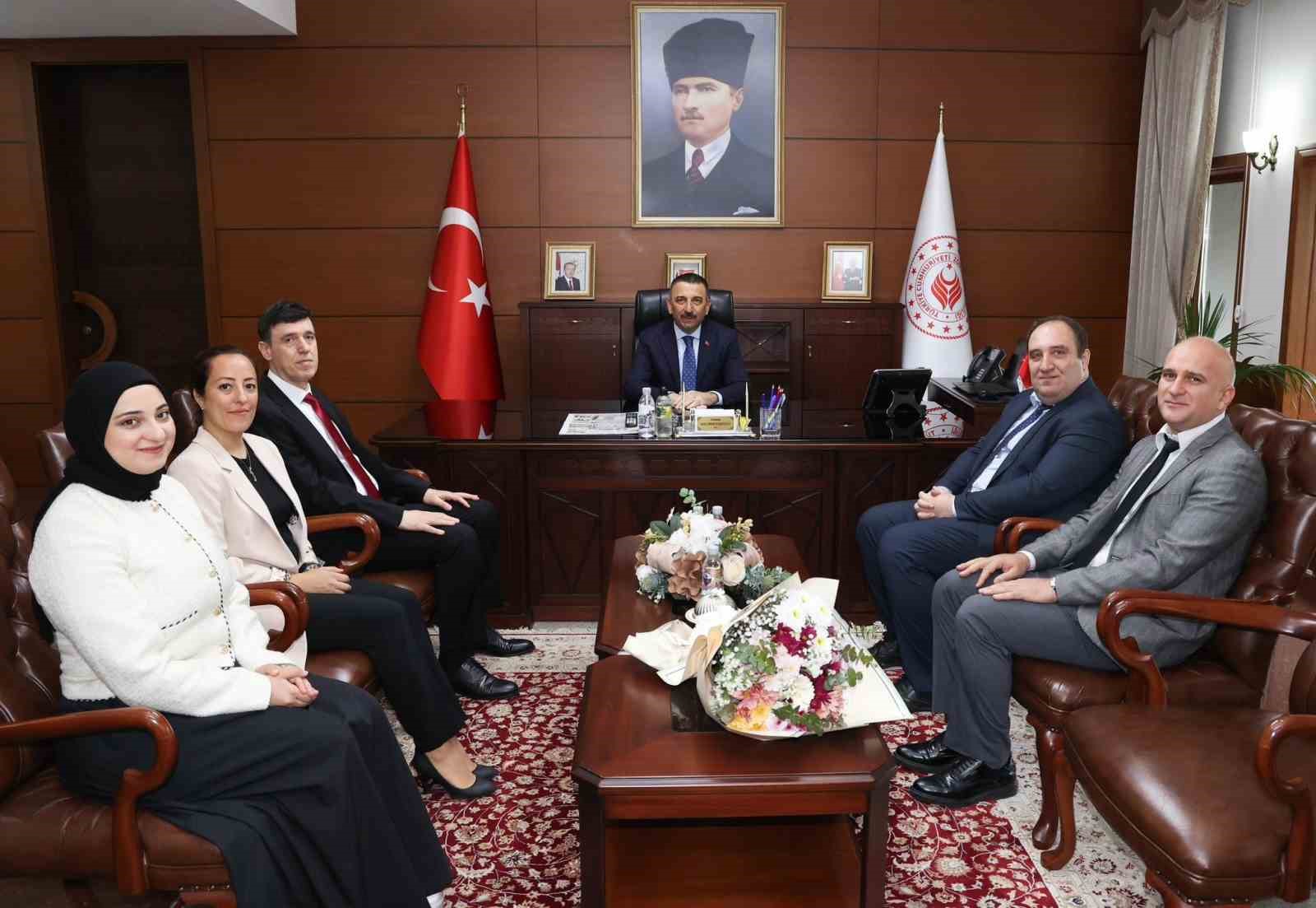 Vali Hacıbektaşoğlu’ndan TÜİK personeline teşekkür