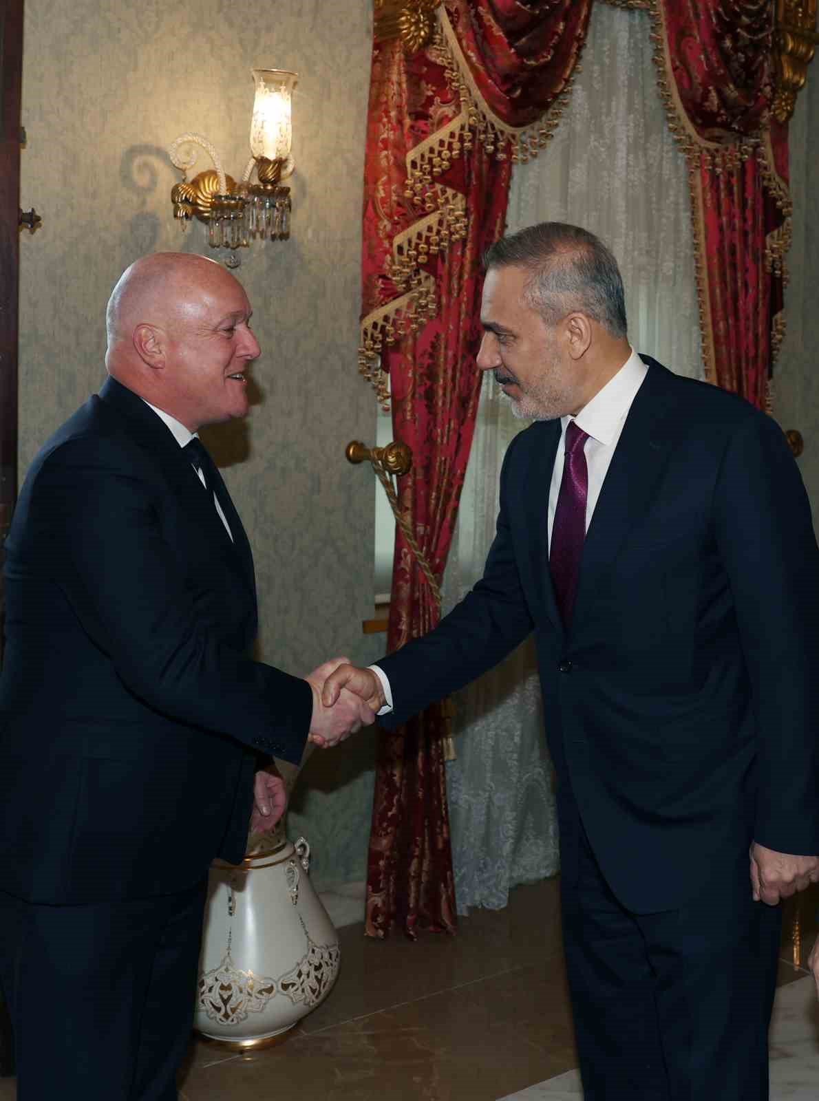 Cumhurbaşkanı Erdoğan, Yeni Zelanda Başbakanı Luxon’u kabul etti
