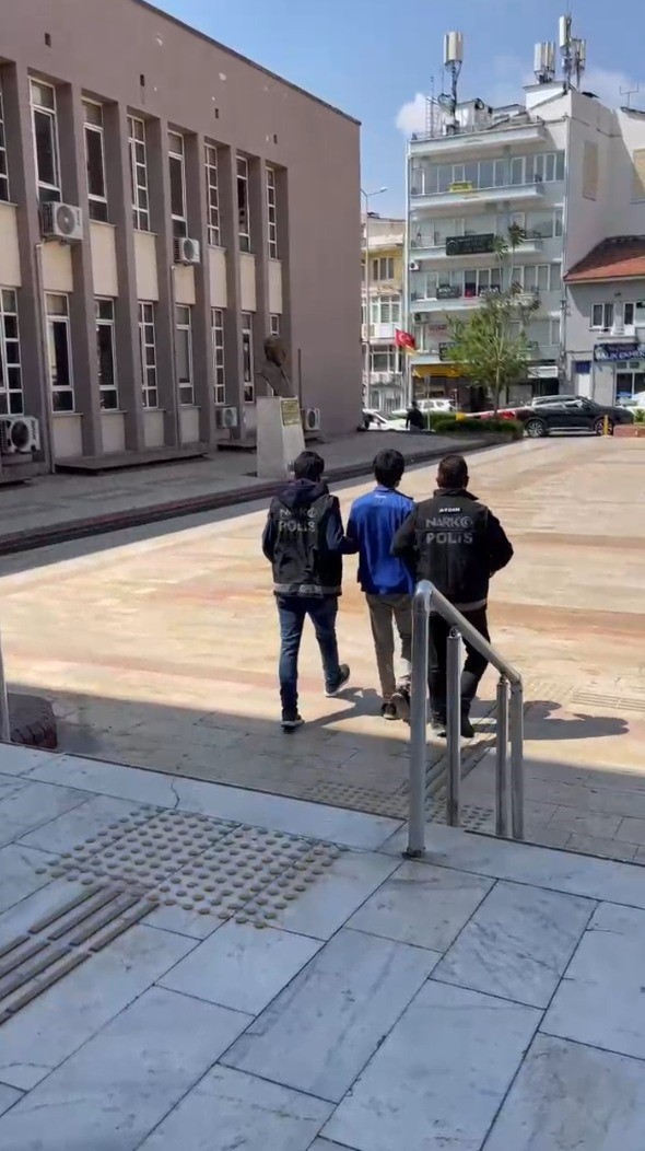 Zehir taciri, operasyona yakalandı
