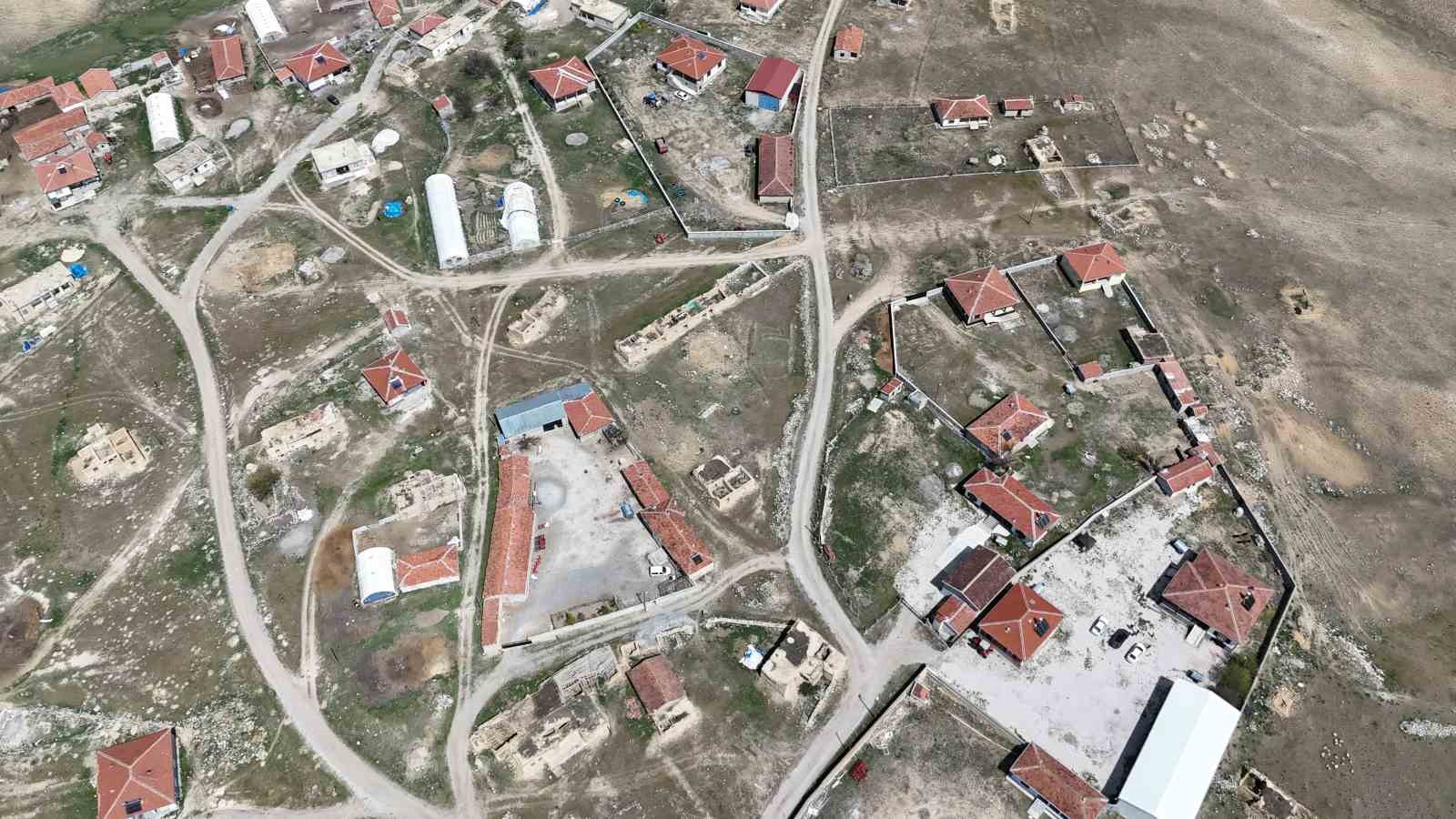 Ankara’nın yanı başındaki susuz köyün sakini: "Taşıma suyla değirmen dönmez"