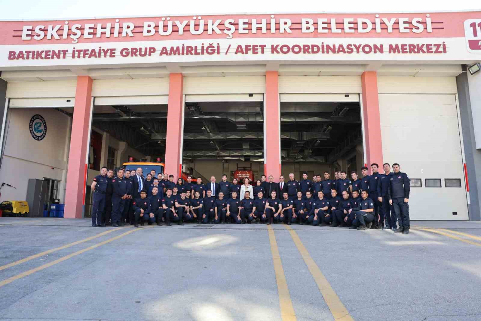 Başkan Ünlüce, "İtfaiye teşkilatımız güçleniyor"