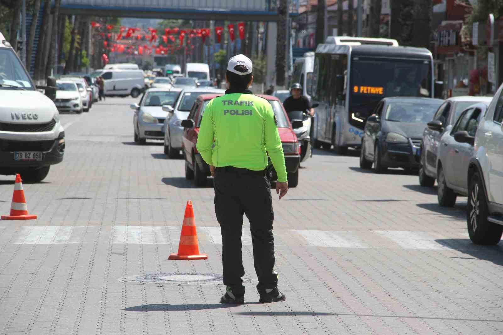 Fethiye’de ticari araçlarda tütün denetimi