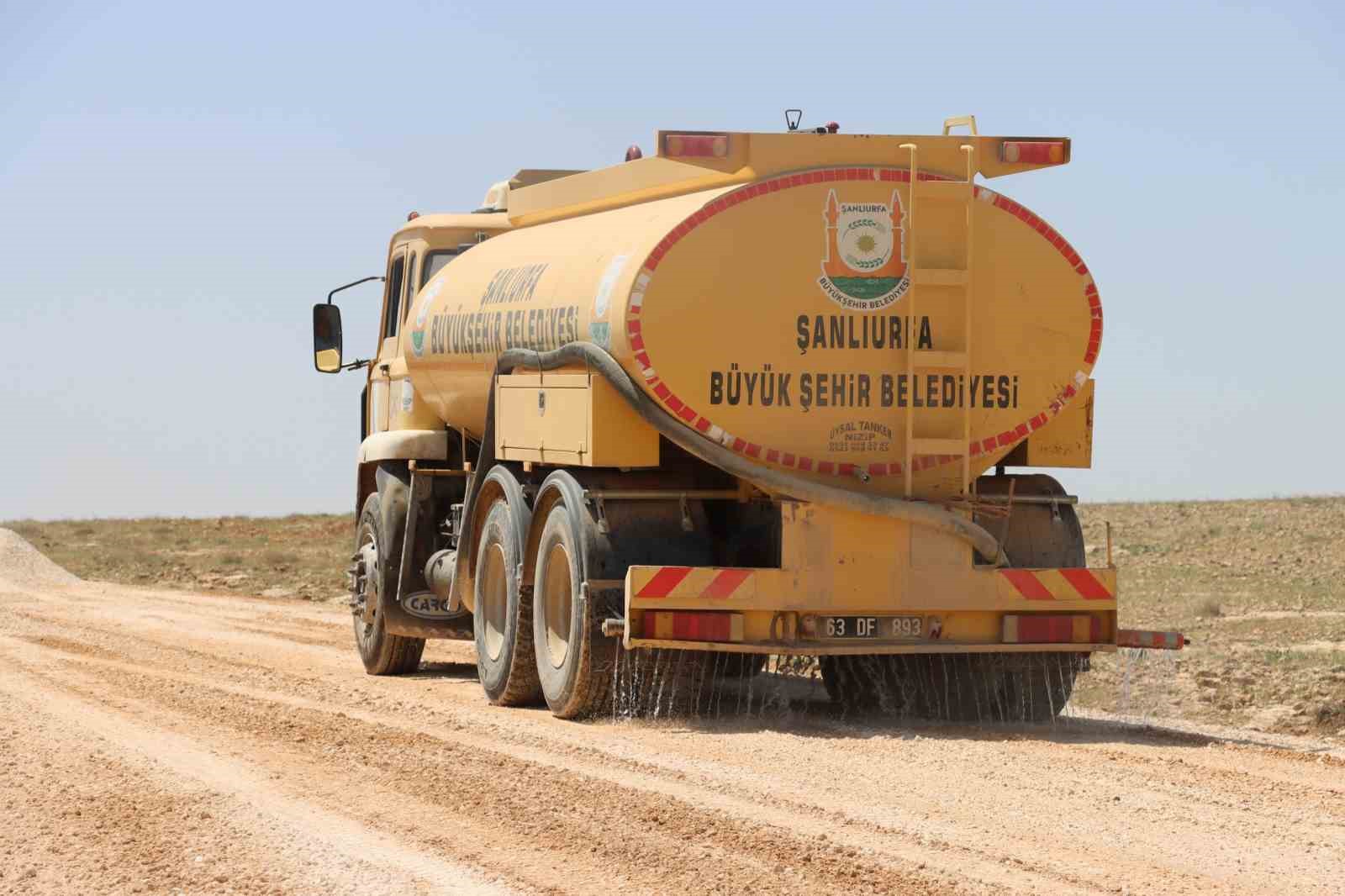 Büyükşehir Belediyesi, Akçakale’de ulaşım sorunlarını çözüyor