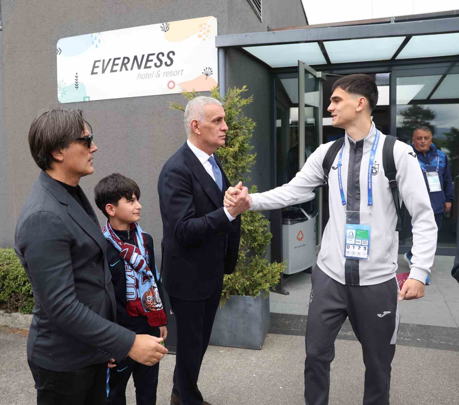 TFF heyetinden, Trabzonspor U19’a ziyaret