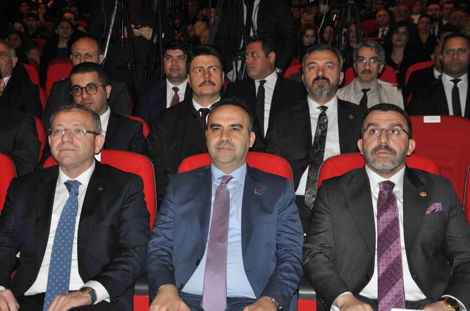 "Tarihi Kimliğiyle Kars Kenti Projesi"nin açılışını Bakan Mehmet Fatih Kacır yaptı