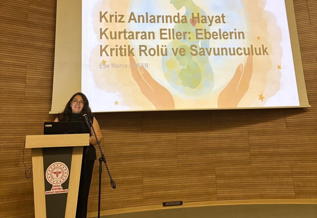 Kriz anında hayat kurtaran ebeler
